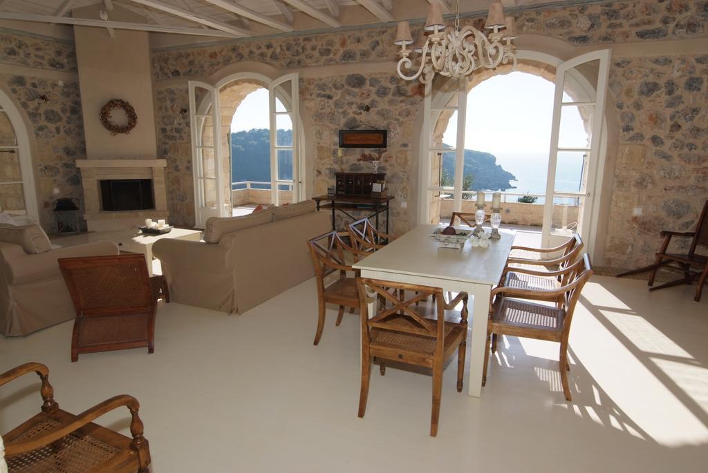 Katikies Manis Apartment Kardhamili Bagian luar foto