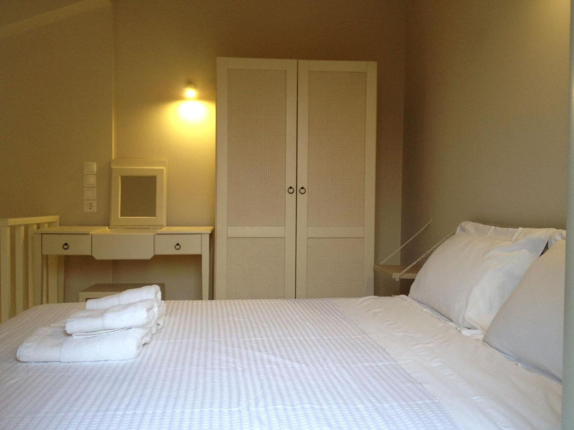 Katikies Manis Apartment Kardhamili Bagian luar foto