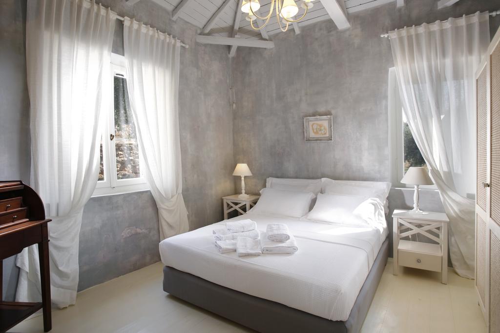 Katikies Manis Apartment Kardhamili Bagian luar foto