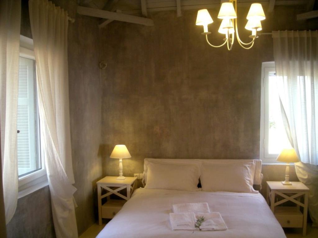 Katikies Manis Apartment Kardhamili Bagian luar foto